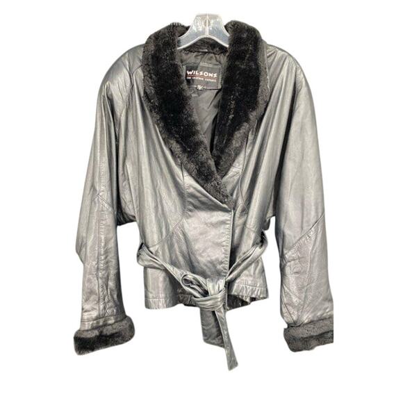 Black Belted Faux Fur Collar Jacket Wilson’s Leather Size M Festival Y2K - Picture 1 of 4